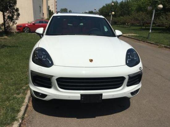 17款保时捷卡宴3.6L 时尚越野动力强劲