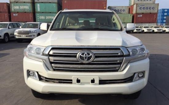 17款丰田酷路泽4600 沙漠越野性能强劲