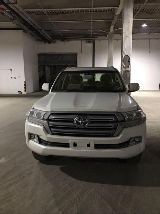 2017款丰田酷路泽4600中东版优惠不间断