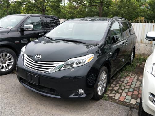 17款丰田塞纳实力贡献打造7座商务精品车