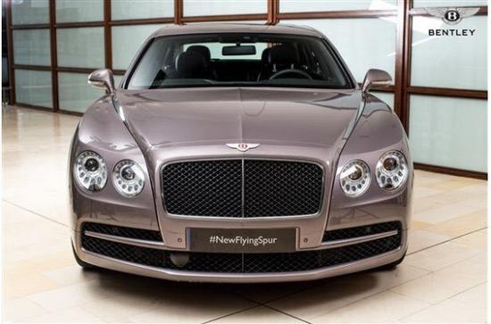 17款宾利飞驰港口现车欧版进口高品质