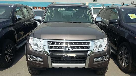 17款三菱帕杰罗大量现车 清理库存价格美