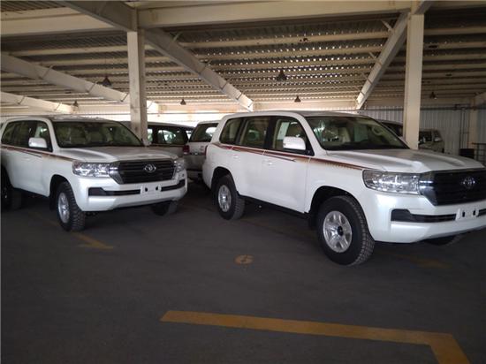 17款丰田酷路泽4000中东版陆巡现车促销