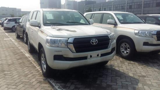 17款酷路泽4000历经60年磨砺一款不朽传