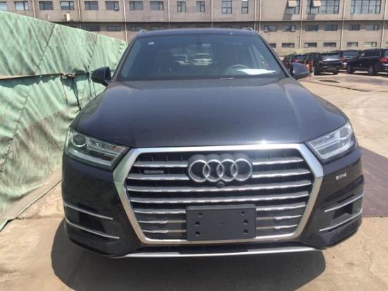 2017款奥迪Q7报价加版Q7高达挺拔