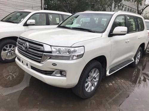 17款丰田酷路泽4000全地形越野车秒杀