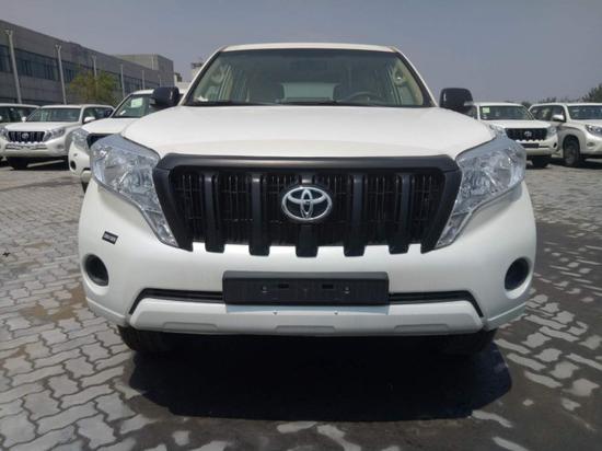 17款丰田霸道2700中东版普拉多2.7现车