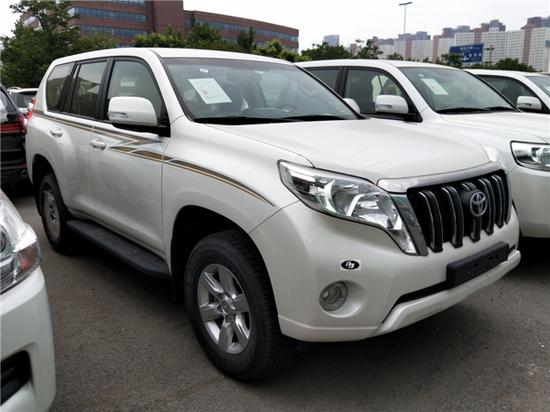 17款丰田霸道2700 高效省油 全时四驱