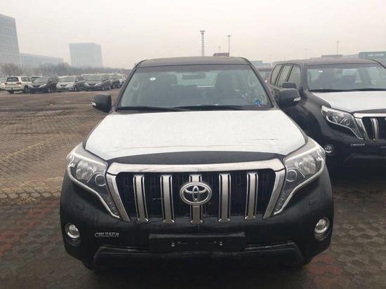 17款丰田霸道2700高配现车厂家直接低价