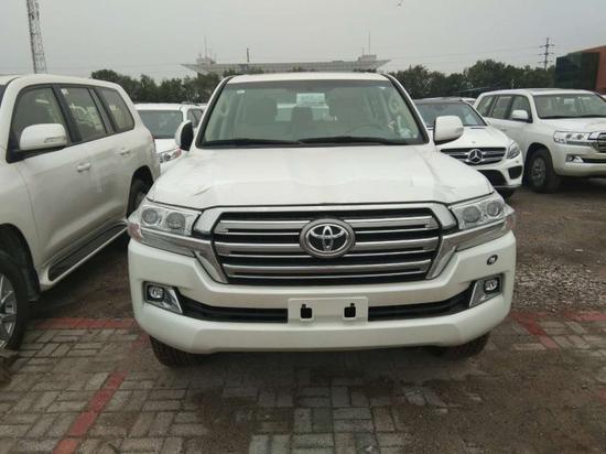 丰田酷路泽4000中东版天津港口优惠促销