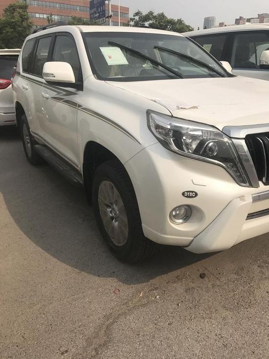 17款丰田霸道4000中东版 油耗大不一样