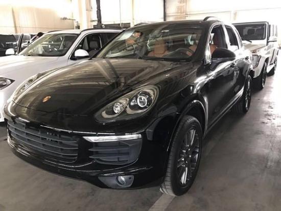 17款保时捷卡宴白金版颜色可配置丰富