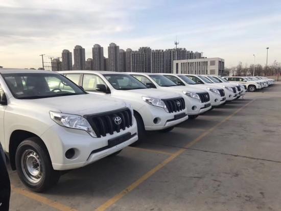 17款丰田霸道2700 丐版最低价格参数讲解