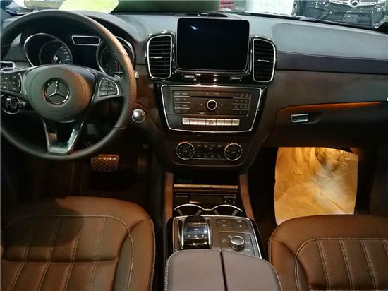 【全新行情报价17款奔驰GLS450落地价多少_