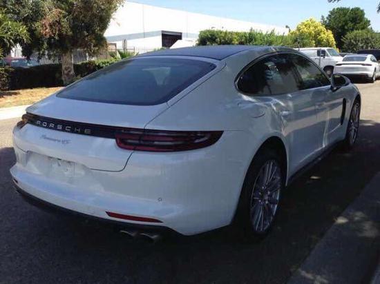 保时捷帕拉梅拉豪华轿跑 尽显独特造型