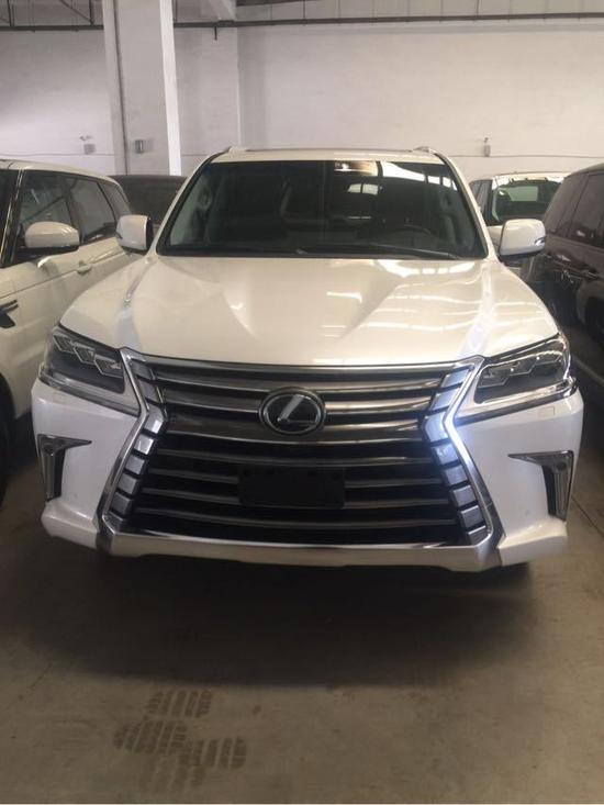 2017款雷克塞斯570顶级豪华SUV挑战极限