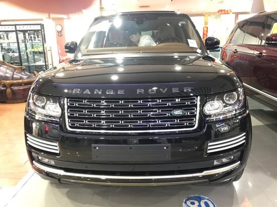 17款路虎揽胜创世加长 汽油越野优惠底价