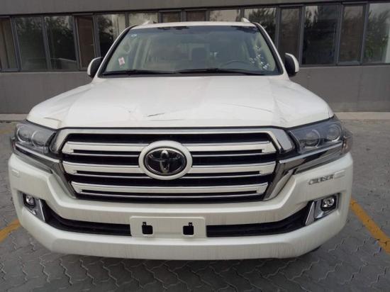 越野王者荣耀17款丰田酷路泽4000限量争