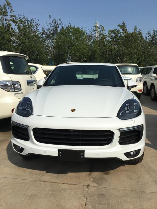 17款保时捷卡宴典雅 流畅且运动气息较浓