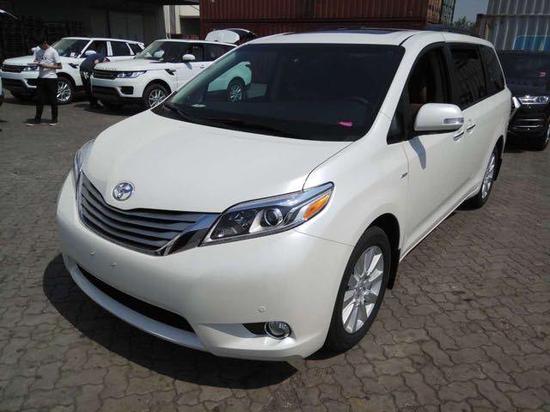 17款塞纳LTD,XLE,LE,现车齐全优惠幅度较