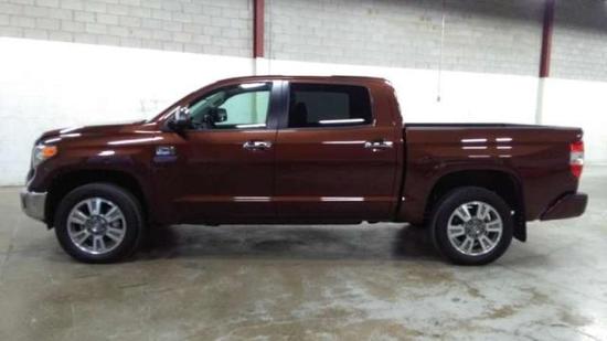 17款丰田坦途1794大型越野皮卡经典现车