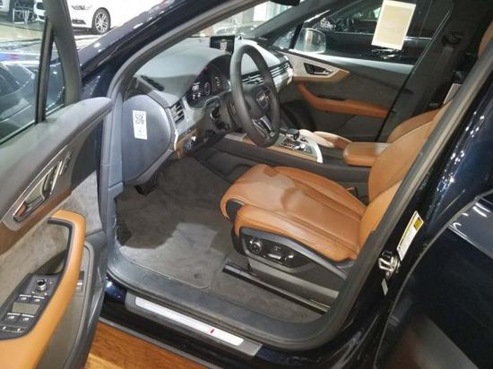 2017款奥迪Q7 自身魅力不凡满足驾驶乐趣