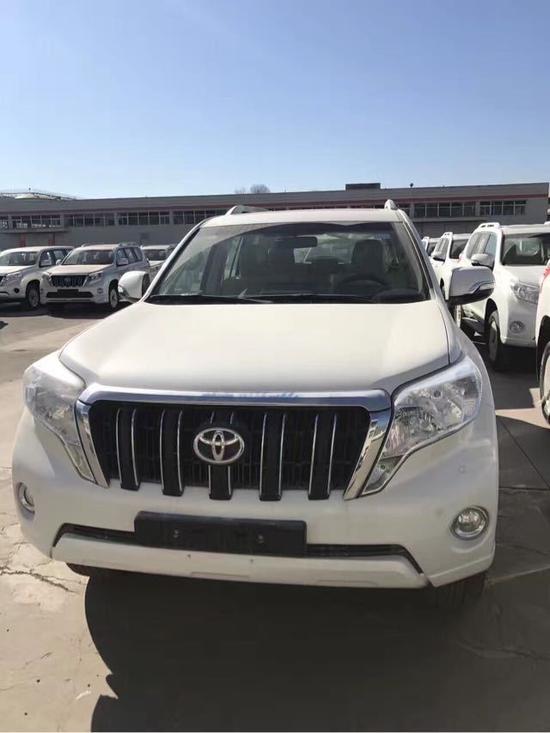 2017款丰田霸道4000中东版价格超劲爆