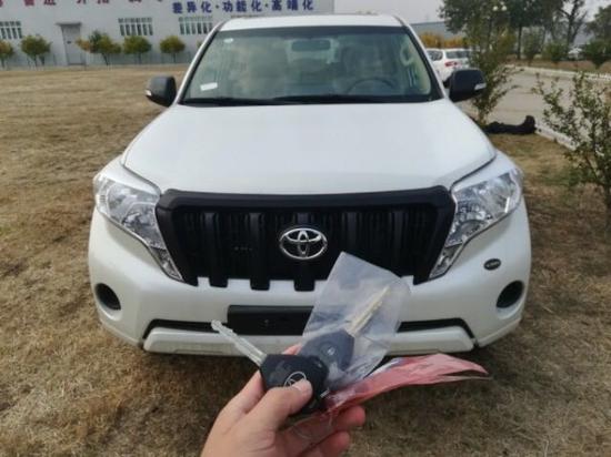 17款丰田霸道2700 中东现车彰显男人本色