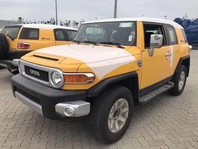 17款丰田FJ酷路泽越野皮卡现车最新报价