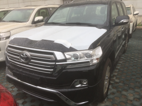 17款丰田酷路泽4000 现车钜惠预购从速