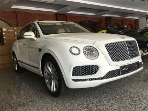 18款宾利添越SUV柴油版最新价格配置