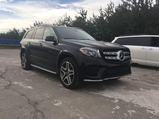 奔驰GLS450加版AMG运动包劲爆回馈新款