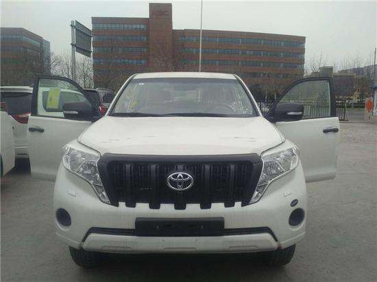 17款丰田霸道27000丐版大量现车超值特惠