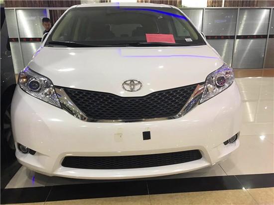 17款加版丰田塞纳现车 四驱版最新报价
