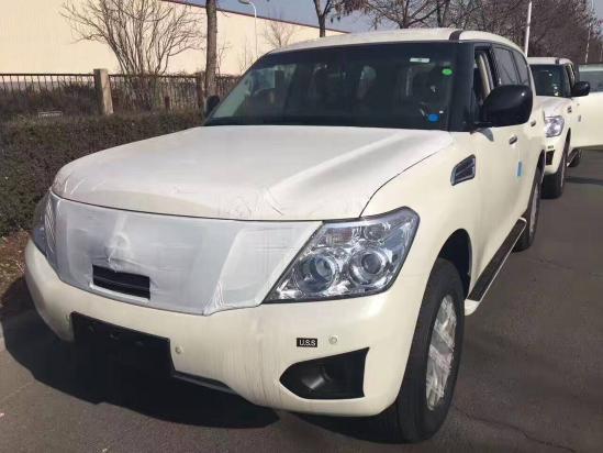 日产尼桑途乐越野车4.0 日系豪华风格