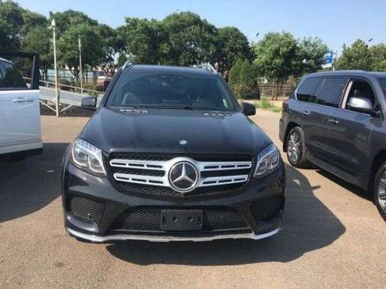 2017款奔驰GLS450 港口现车最新报价行情