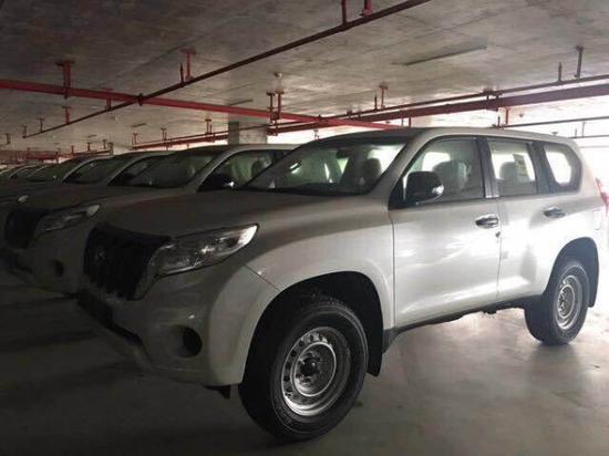 17款丰田霸道2700 中东版打折让利大酬宾