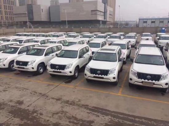 新到大量17款丰田普拉多2700中东版现车