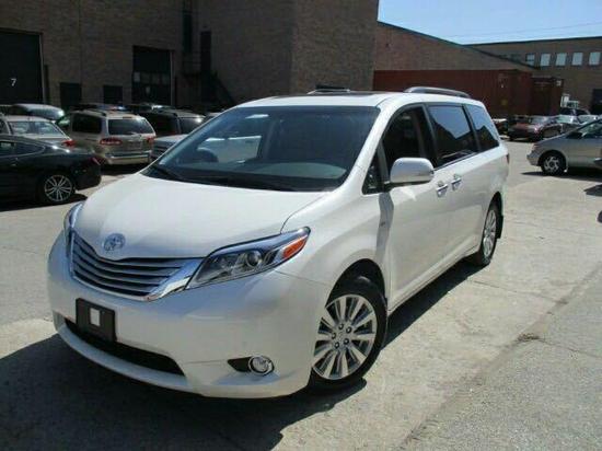 17款丰田塞纳两驱四驱全系舒适商务现车