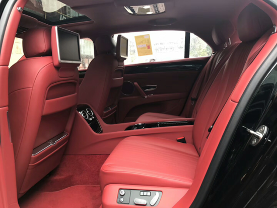 商家名称：天津嘉丰百利汽车贸易有限公司