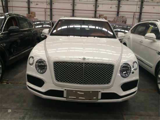 18款宾利添越4.0T柴油 新车到港免购置税