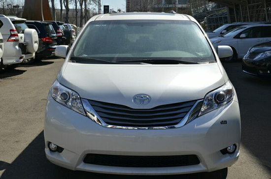 丰田塞纳墨版现车四驱商务爆惠限时秒杀