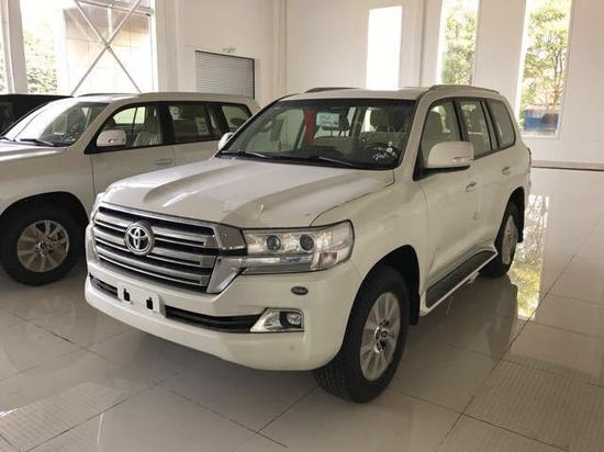 17款丰田酷路泽4000钜惠装饰好礼送不断