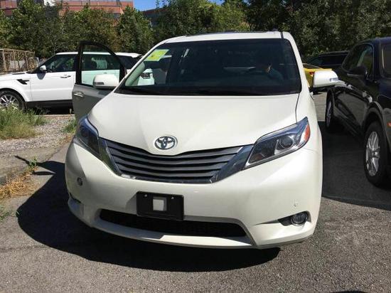 丰田塞纳现车优惠大促 豪门商务极致降价