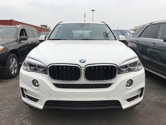 2018款宝马X5促销3.0T现车价格更优惠