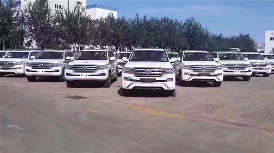 18款丰田酷路泽4000 中东版六速可分期