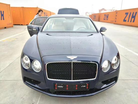 2017款宾利飞驰V8S天津直杀低价