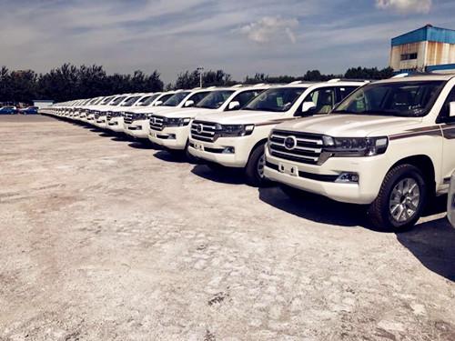 17款丰田酷路泽4000 兰德GXR现车爆惠价