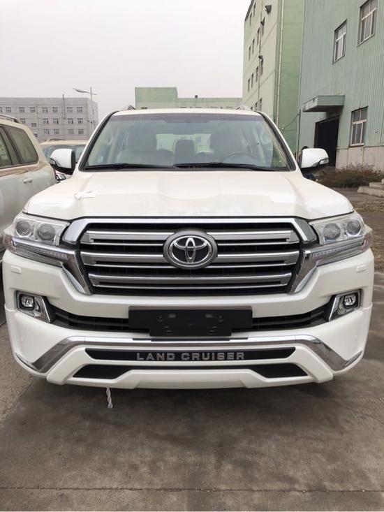 17款中东丰田酷路泽4000动力强独家销售