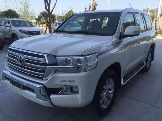 17款中东版丰田酷路泽4600EXR 年终降价